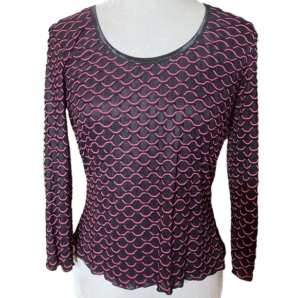 Baranda Y2K Black and Pink Semi-Sheer Top. Size Medium - Picture 1 of 5